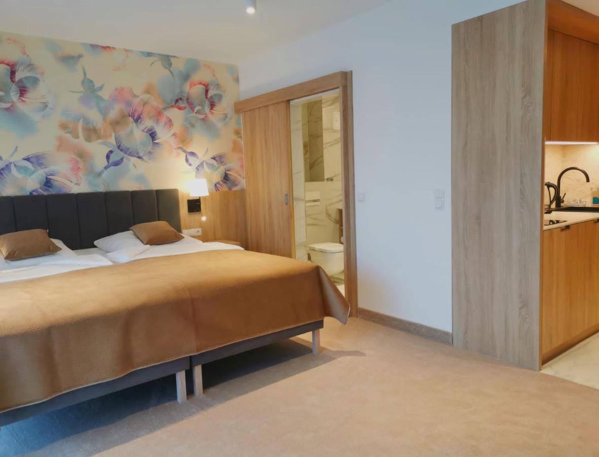 אוסטרוני מורסקי Hotel Skal Medi Spa & Resort מראה חיצוני תמונה