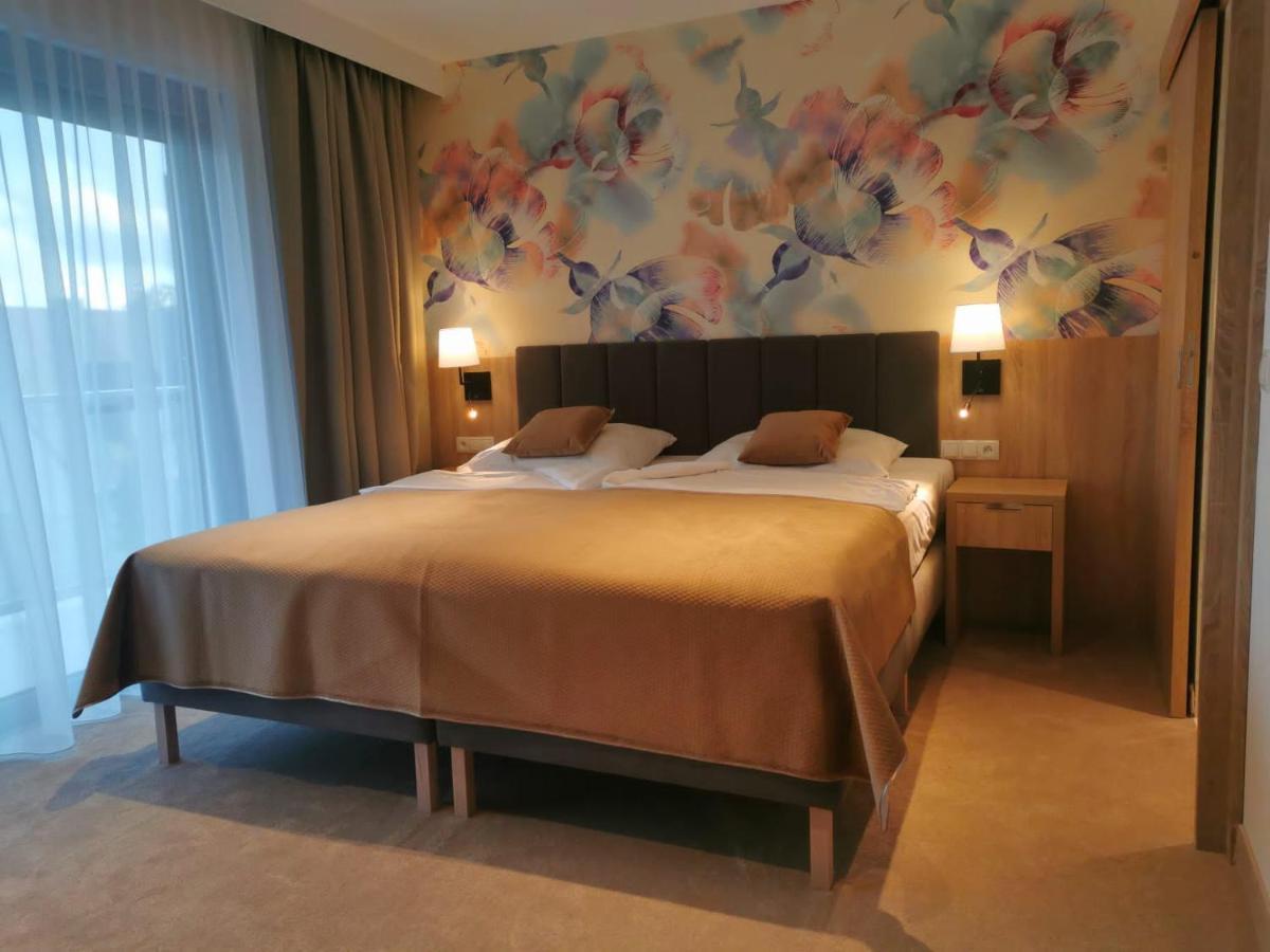 אוסטרוני מורסקי Hotel Skal Medi Spa & Resort מראה חיצוני תמונה