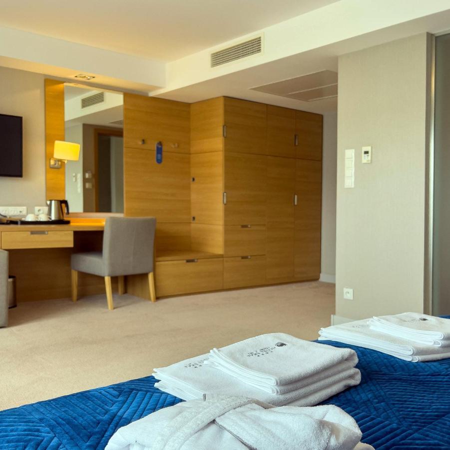 אוסטרוני מורסקי Hotel Skal Medi Spa & Resort מראה חיצוני תמונה