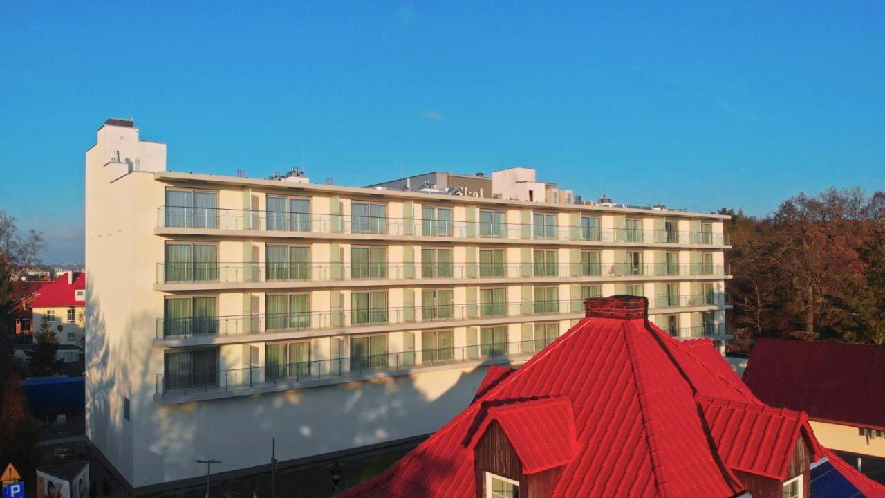 אוסטרוני מורסקי Hotel Skal Medi Spa & Resort מראה חיצוני תמונה