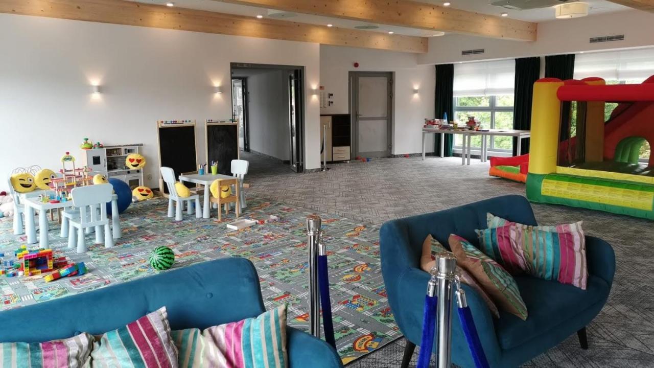 אוסטרוני מורסקי Hotel Skal Medi Spa & Resort מראה חיצוני תמונה